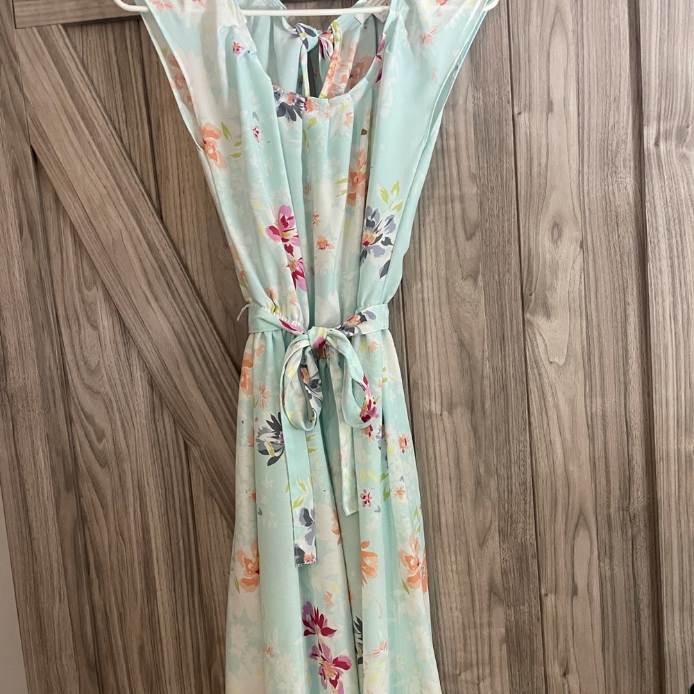 Lauren Conrad - comfy & beautiful